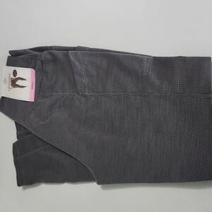 Gray Ribbed High Waist Cropped Leggings